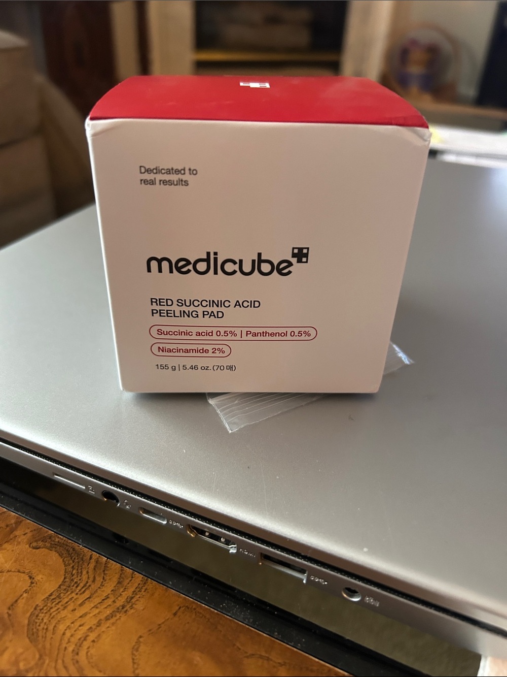 Medicube Red Succinic Acid Peeling Pad - Red